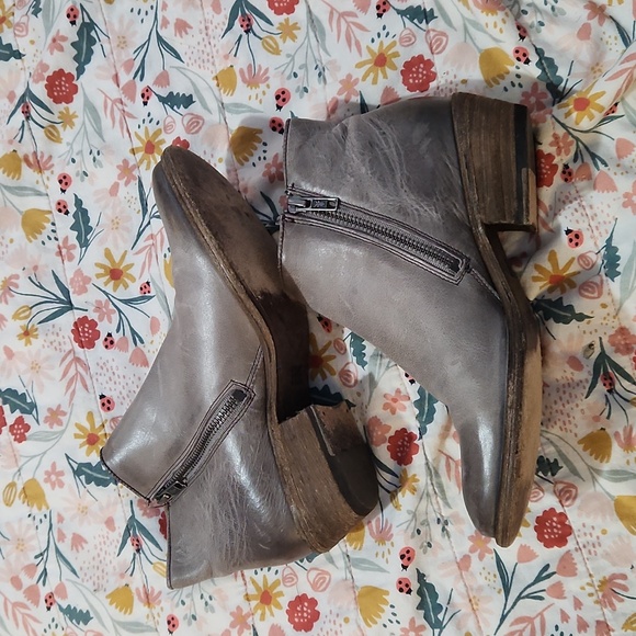 Frye Womens Carson Piping Ankle Boots Size 6 - Picture 7 of 9